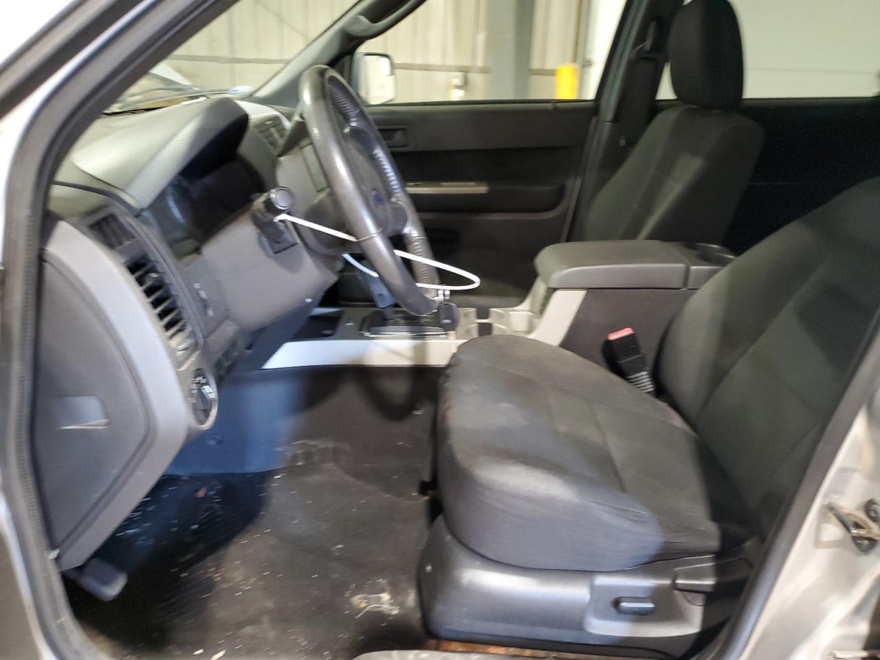2010 FORD ESCAPE XLT - Фото 7