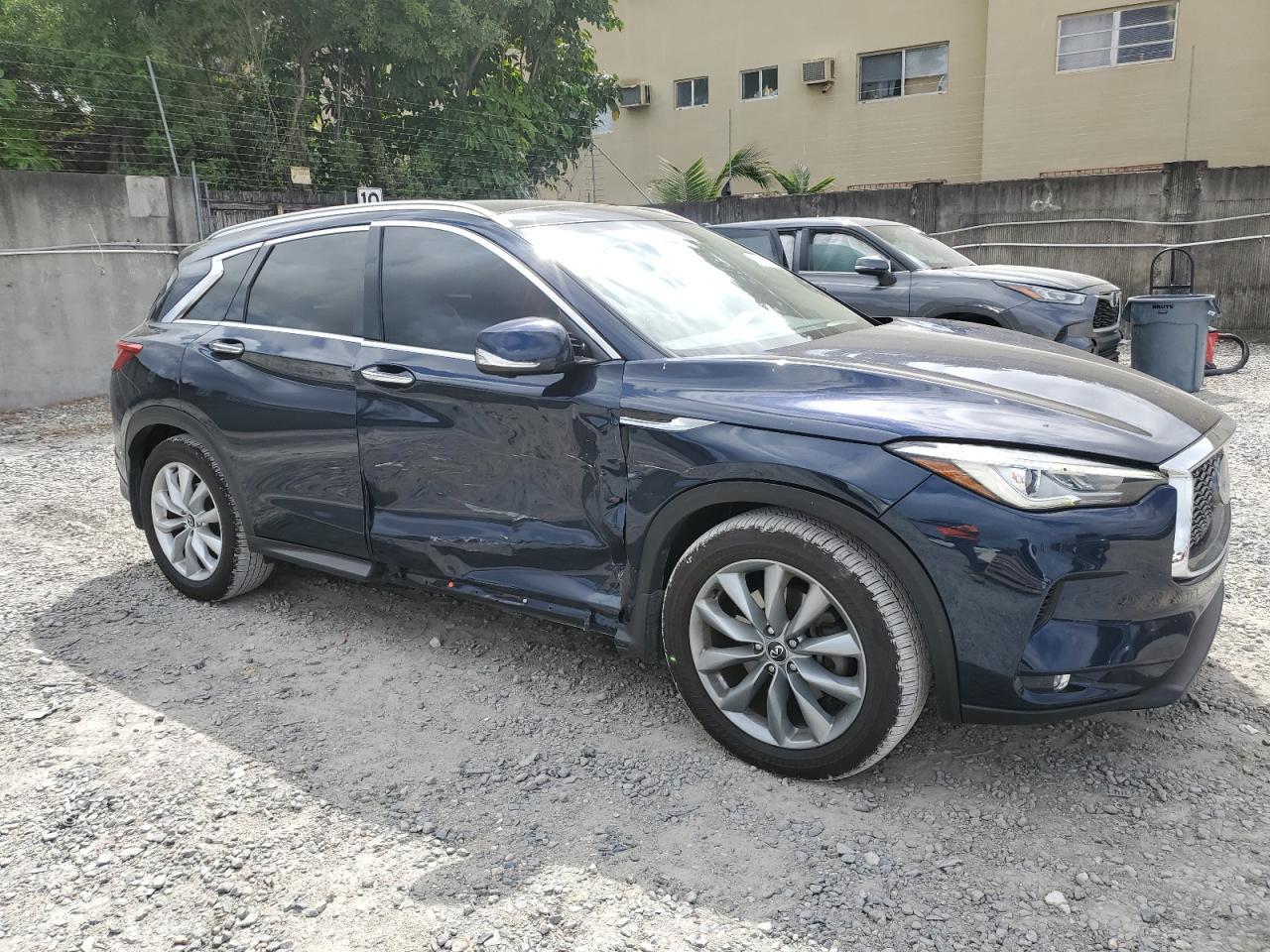 2019 INFINITI QX50 ESSEN - Image 4