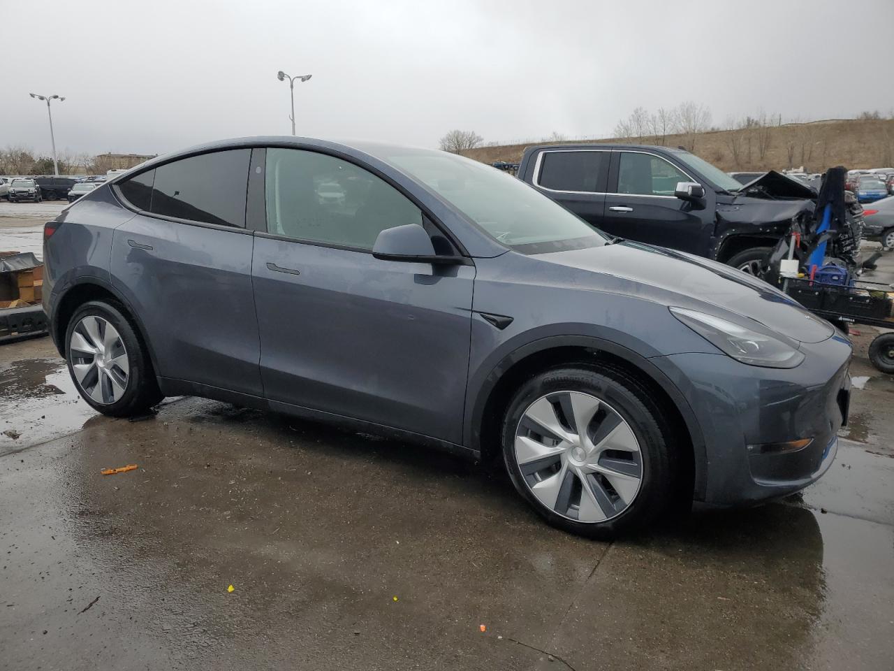 2023 TESLA MODEL Y - Фото 4