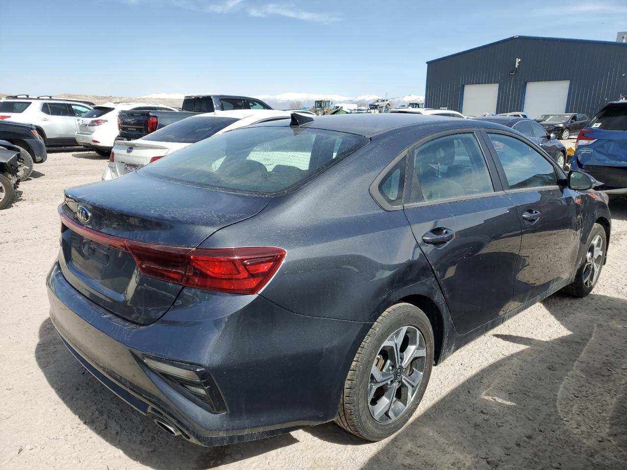 2021 KIA FORTE FE - Image 3