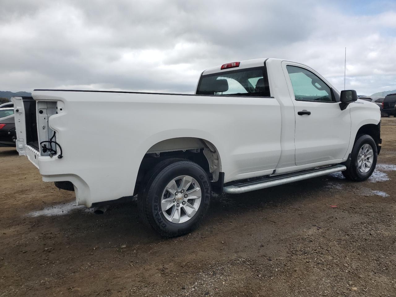 2024 CHEVROLET SILVERADO - Фото 3