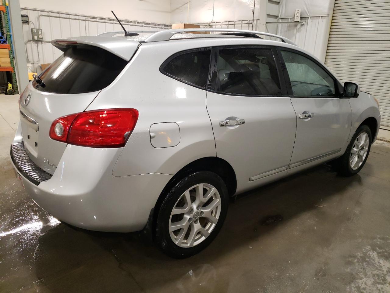 2013 NISSAN ROGUE S - Image 3