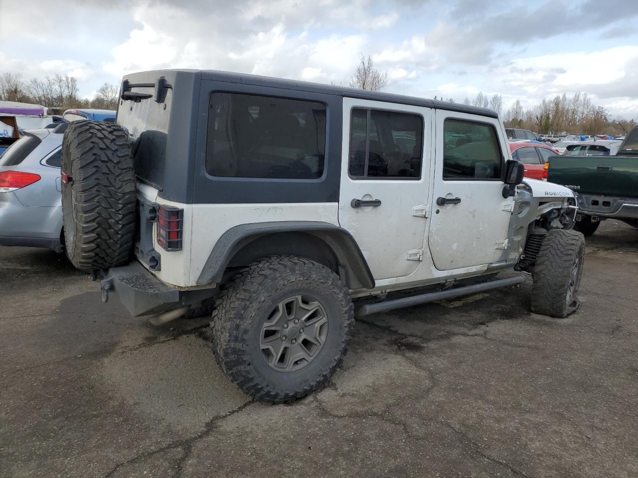 2015 JEEP WRANGLER U - Image 3