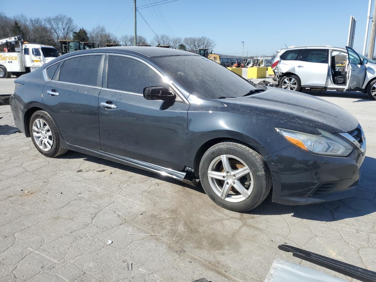 2018 NISSAN ALTIMA 2.5 - Фото 4