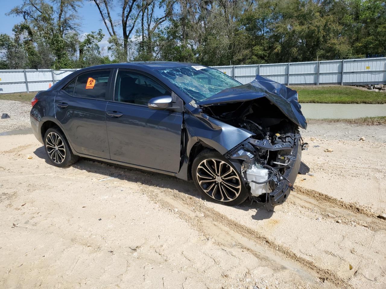 2015 TOYOTA COROLLA L - Image 4