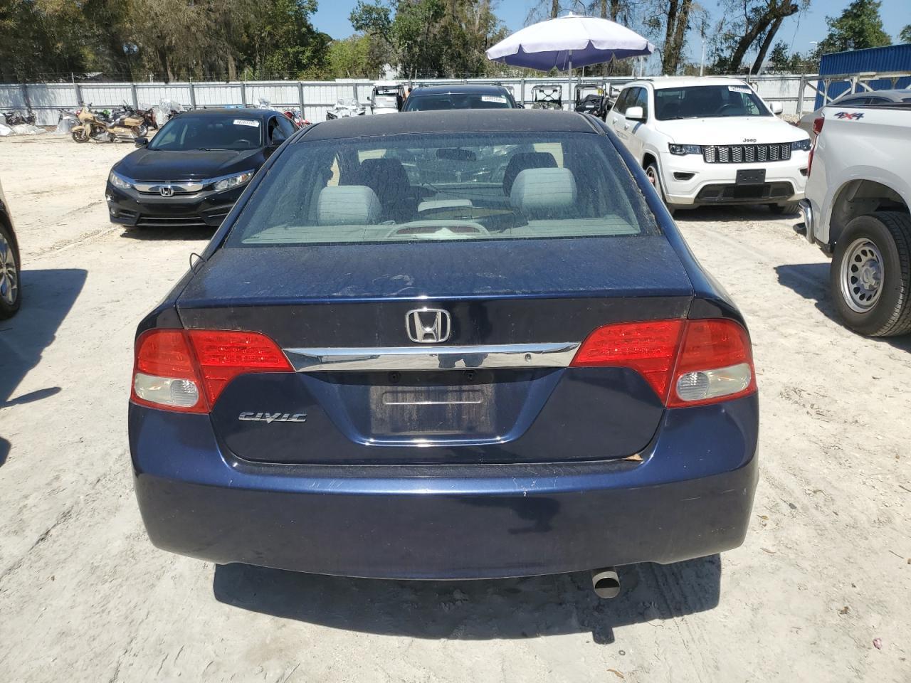 2011 HONDA CIVIC LX - Image 6