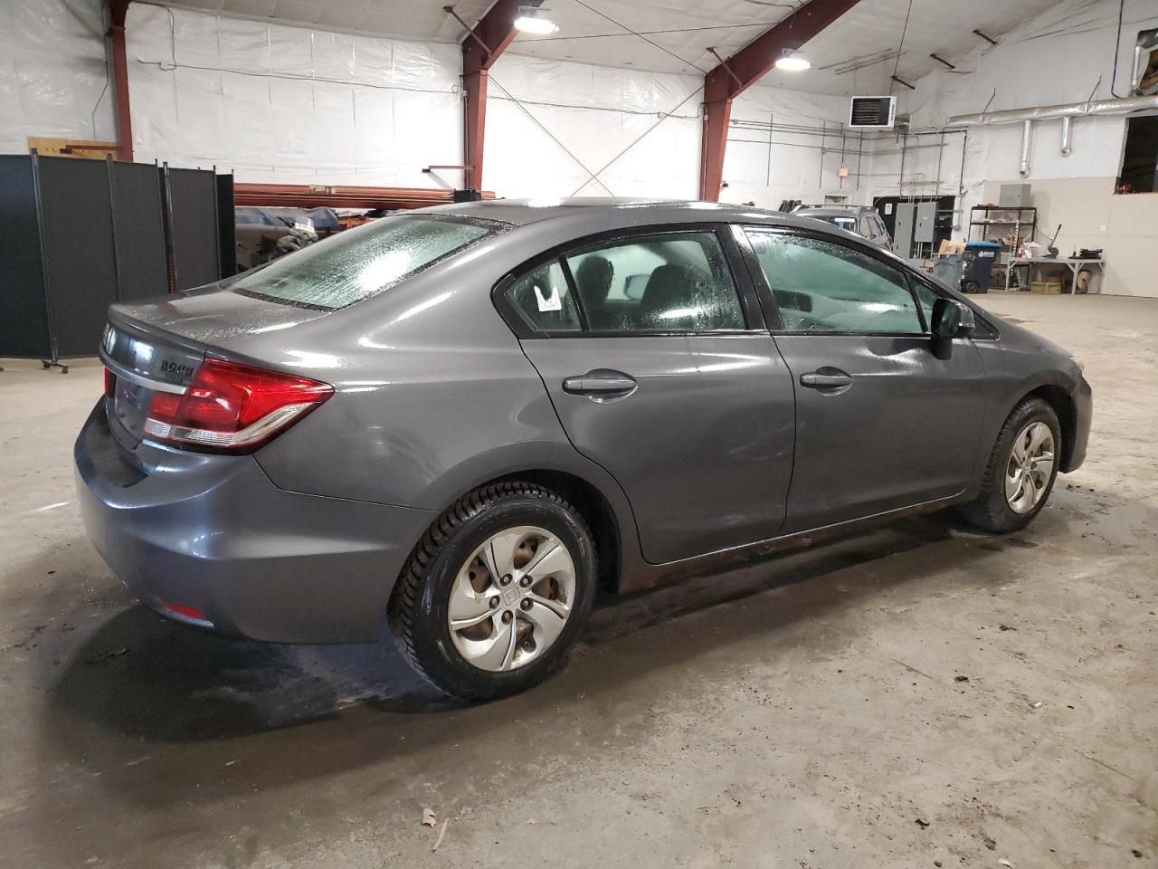 2013 HONDA CIVIC LX - Фото 3