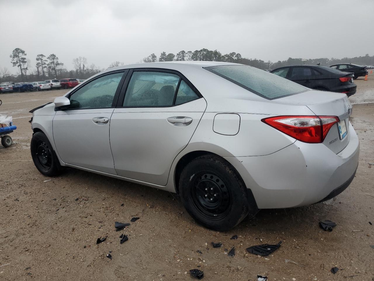 2014 TOYOTA COROLLA L - Image 2