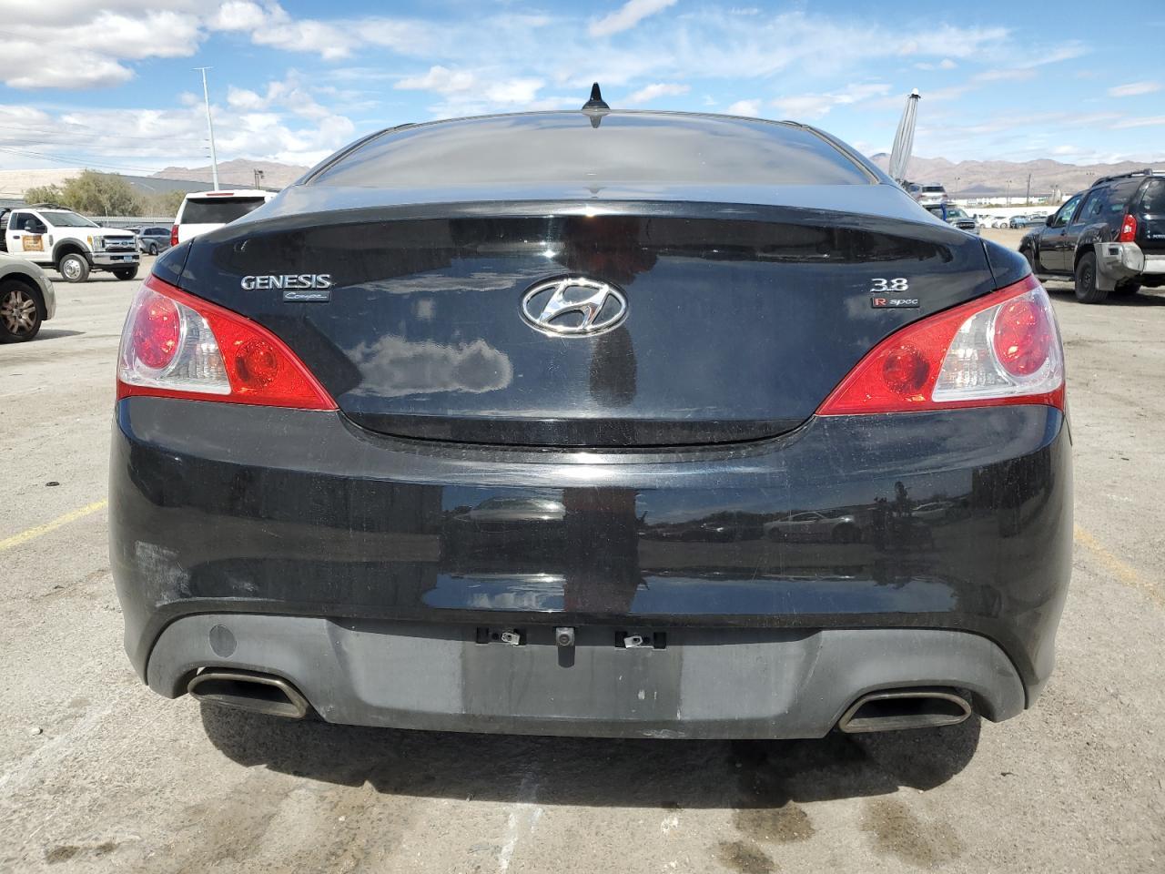 2011 HYUNDAI GENESIS CO - Image 6