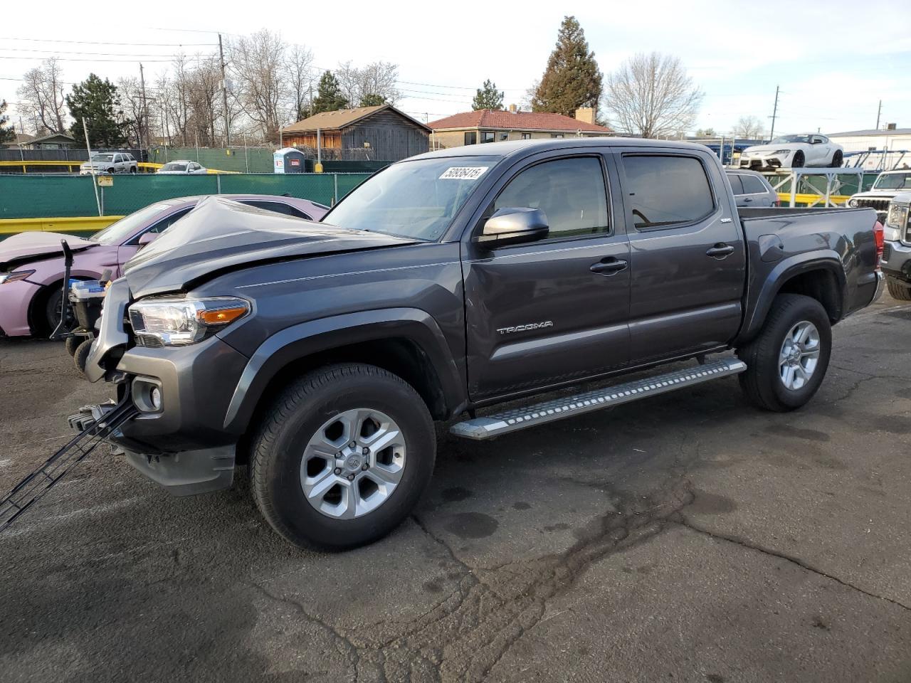 2017 TOYOTA TACOMA DOU