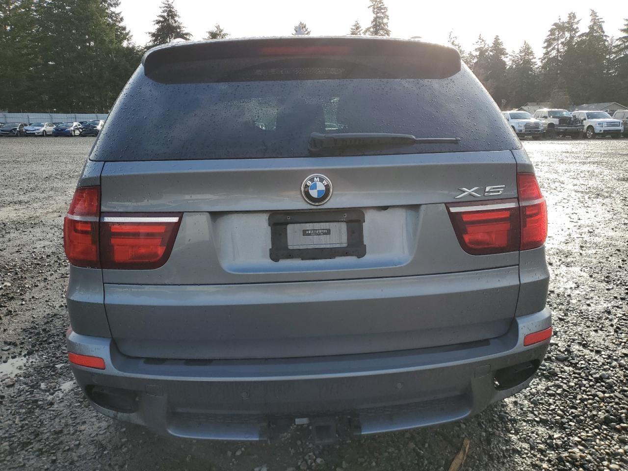 2013 BMW X5 XDRIVE5 - Image 6