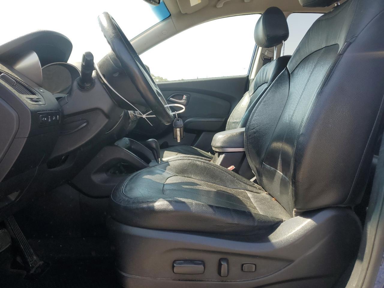 2012 HYUNDAI TUCSON GLS - Image 7