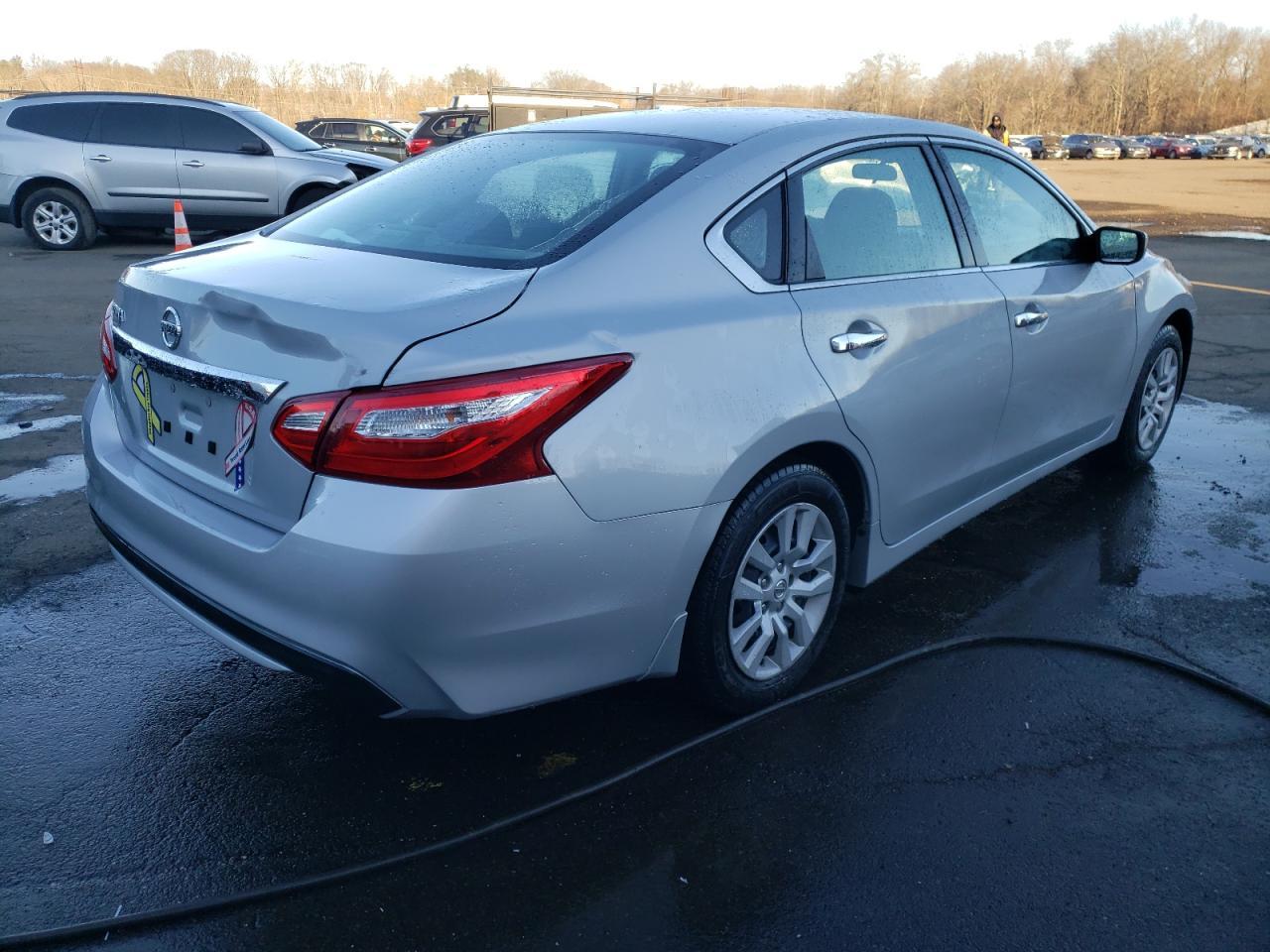 2017 NISSAN ALTIMA 2.5 - Фото 3