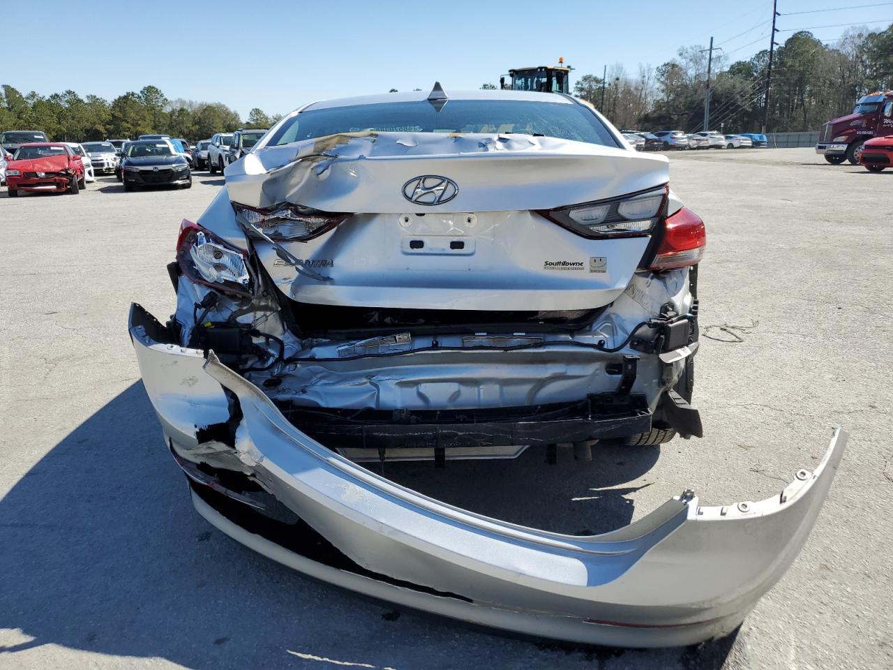 2018 HYUNDAI ELANTRA SE - Фото 6