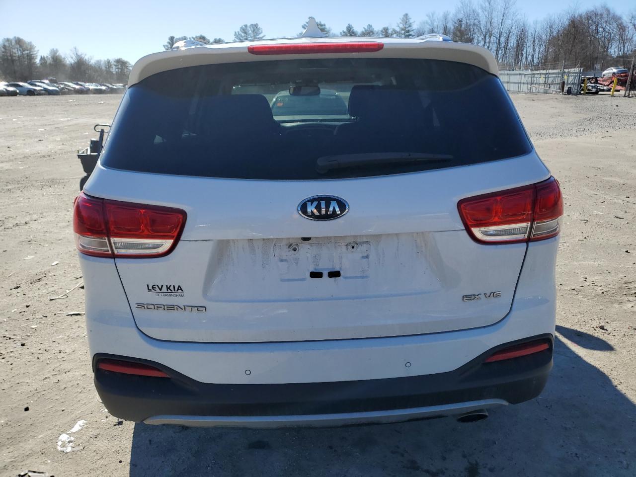 2016 KIA SORENTO EX - Image 6