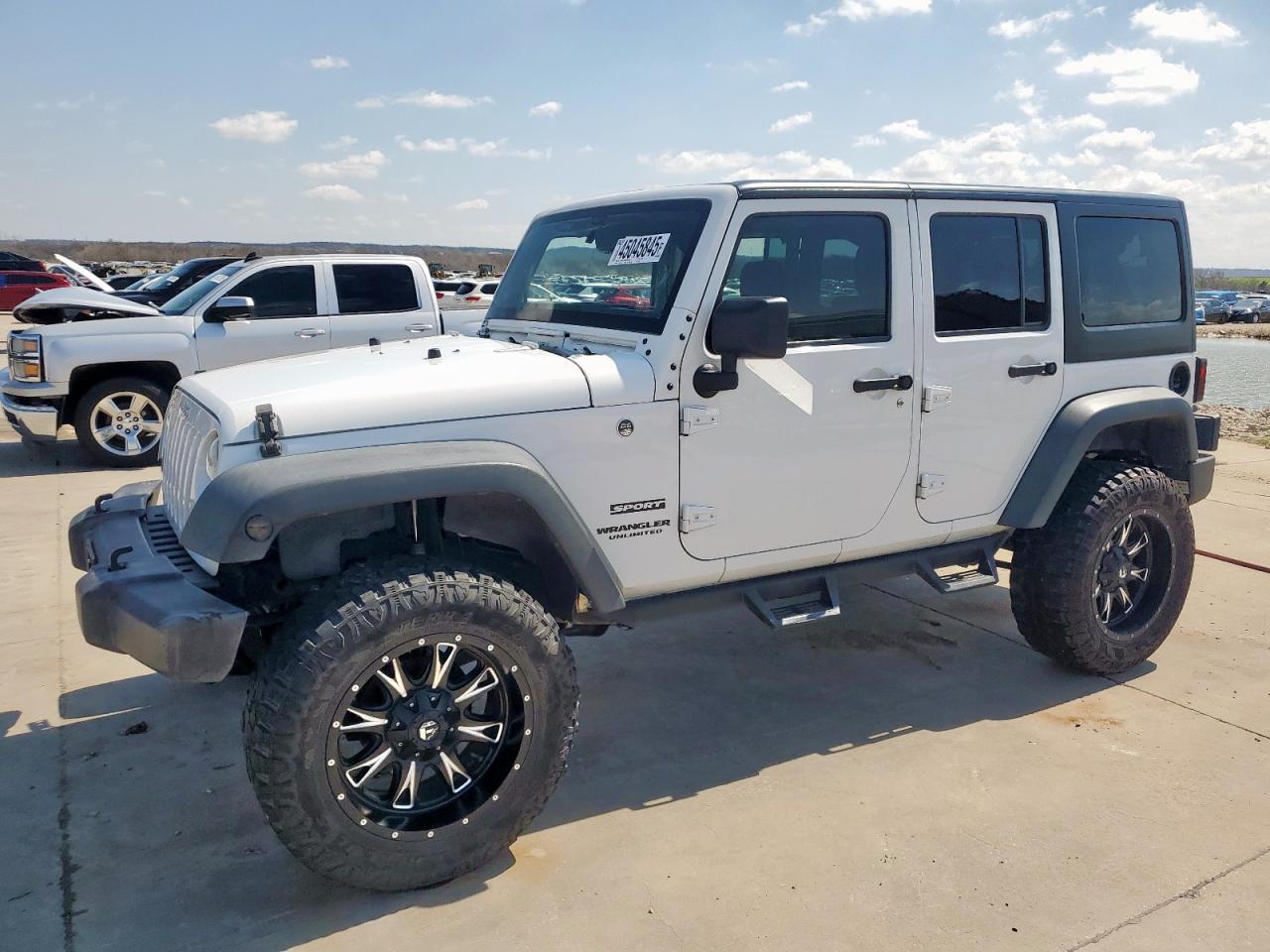 2017 JEEP WRANGLER U