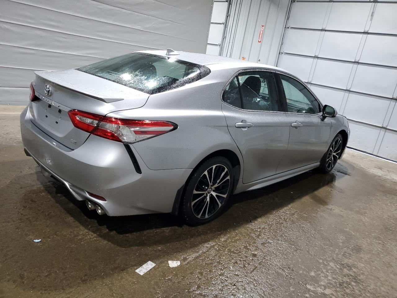 2019 TOYOTA CAMRY L - Image 3