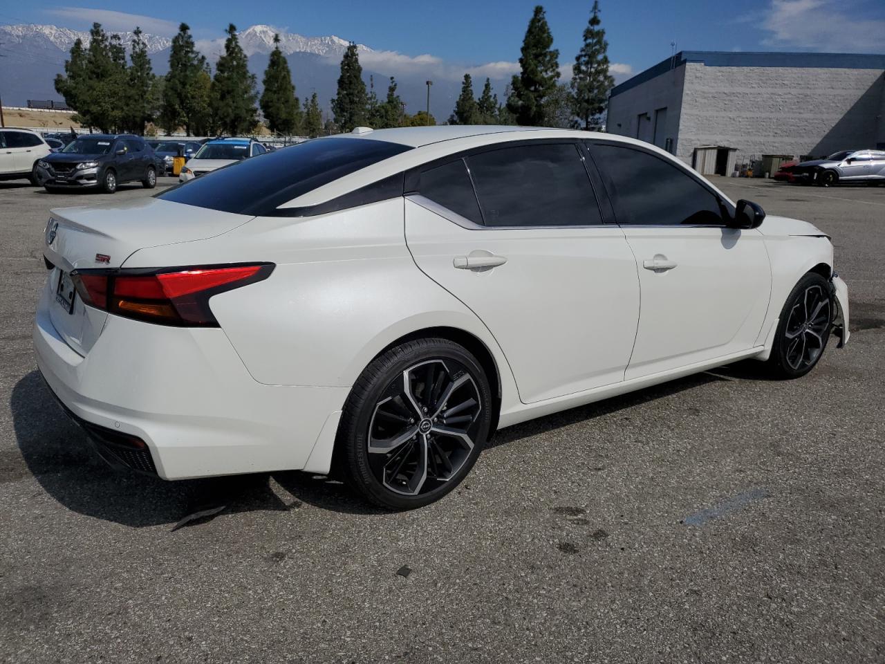 2024 NISSAN ALTIMA SR - Фото 3