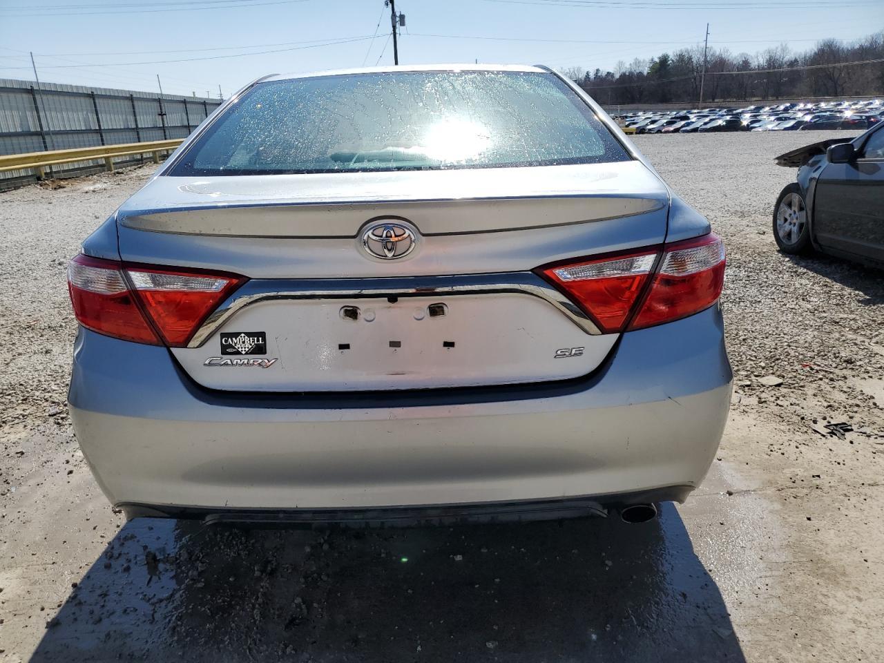 2016 TOYOTA CAMRY LE - Фото 6