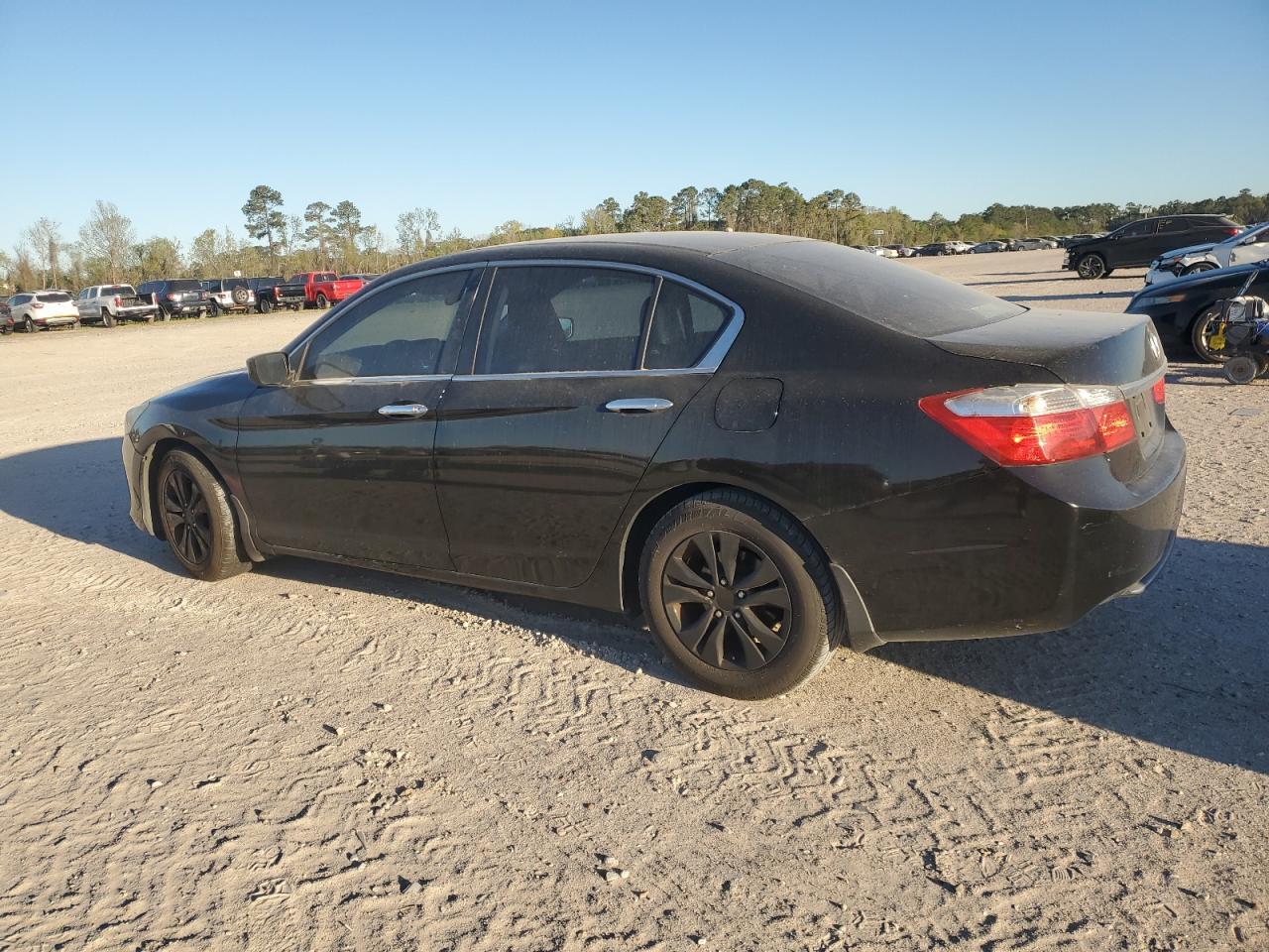 2014 HONDA ACCORD LX - Фото 2
