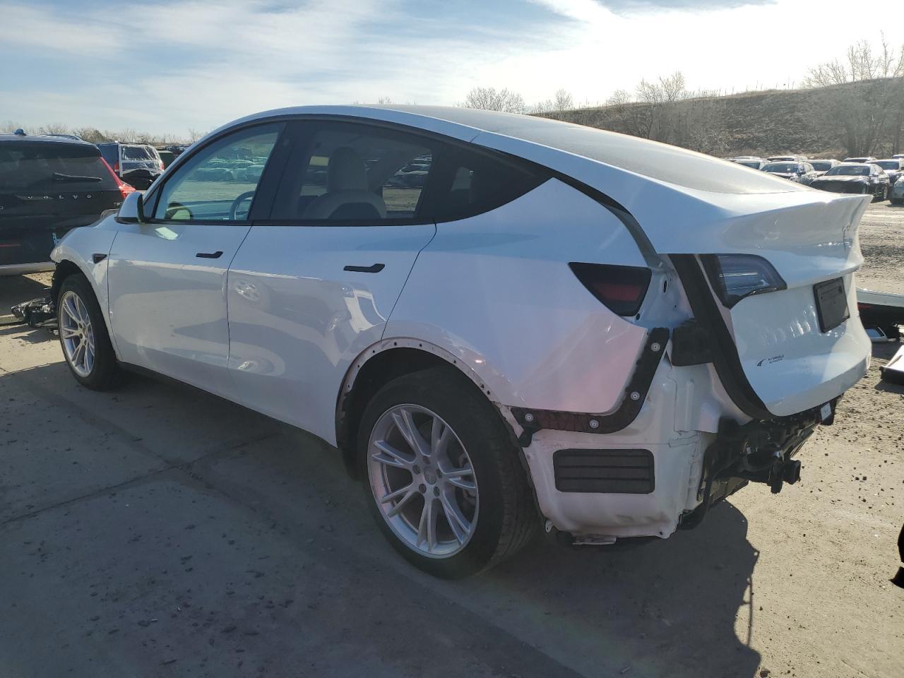 2022 TESLA MODEL Y - Image 2