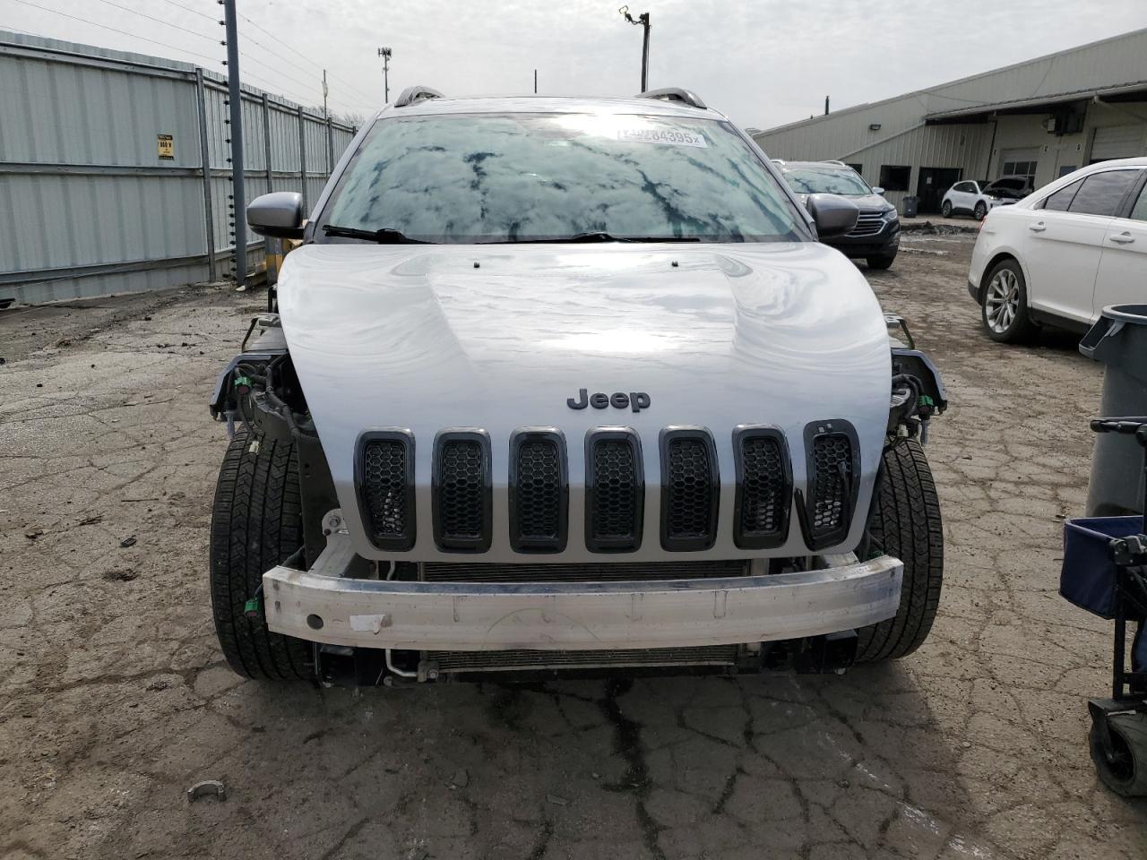 2017 JEEP CHEROKEE L - Image 5