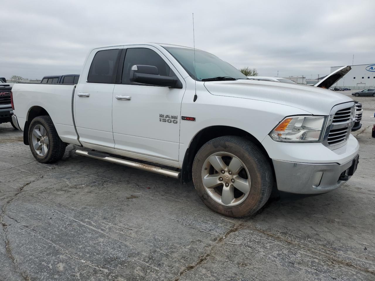 2015 RAM 1500 SLT - Фото 4