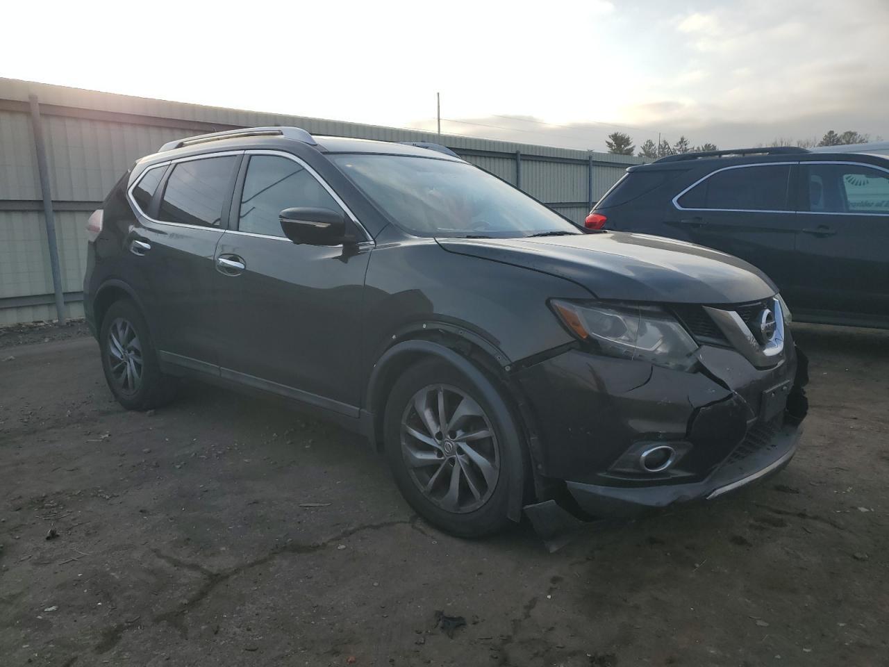 2015 NISSAN ROGUE S - Image 4