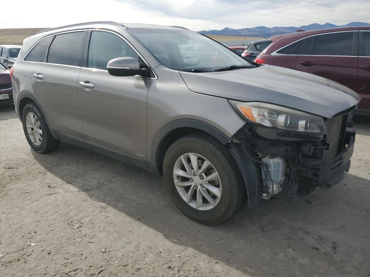 2016 KIA SORENTO LX - Image 4
