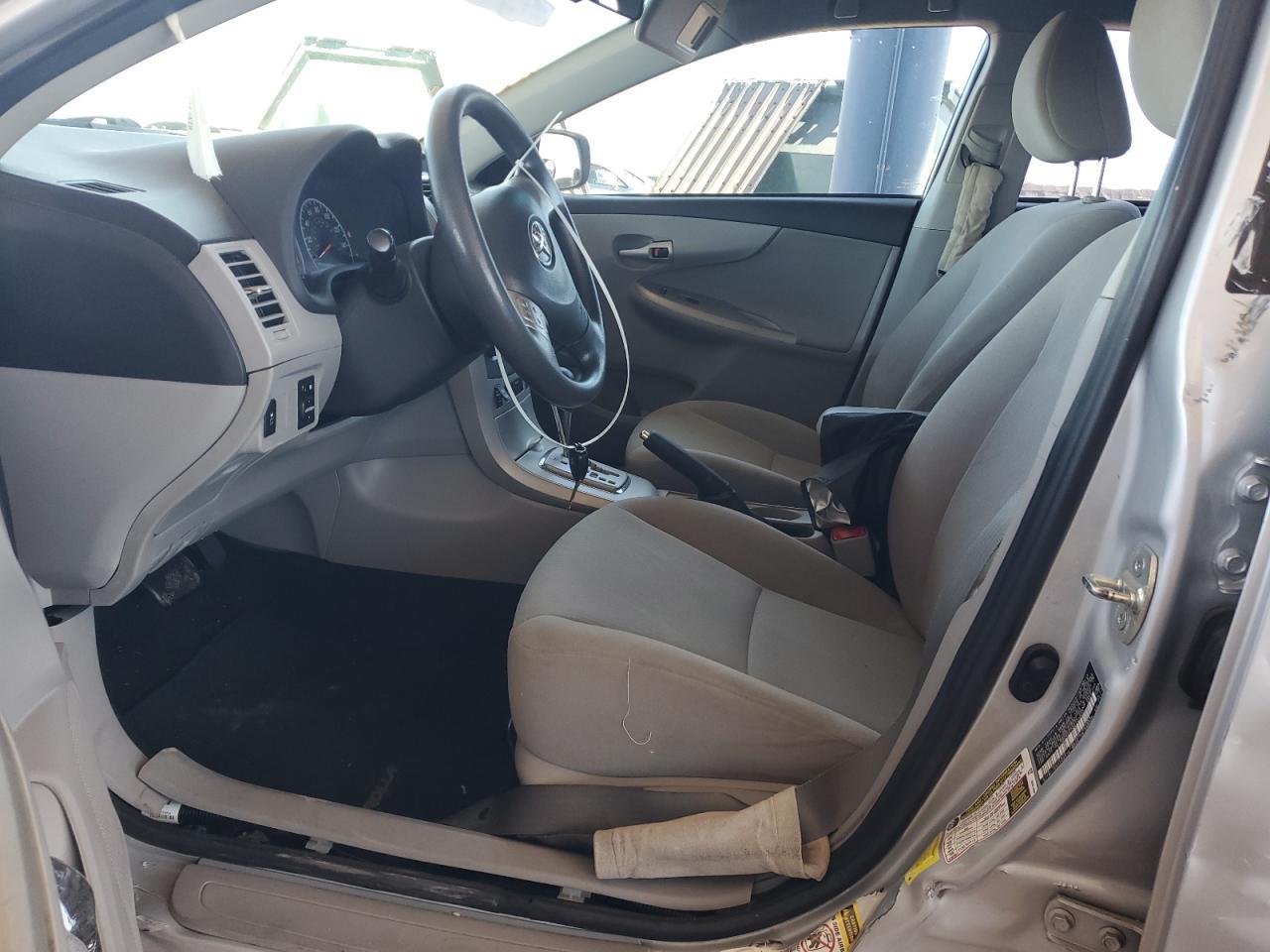 2013 TOYOTA COROLLA BA - Фото 7
