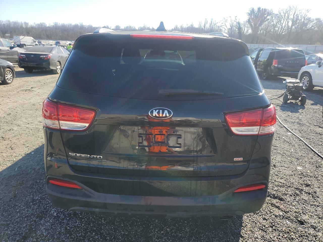 2016 KIA SORENTO LX - Image 6
