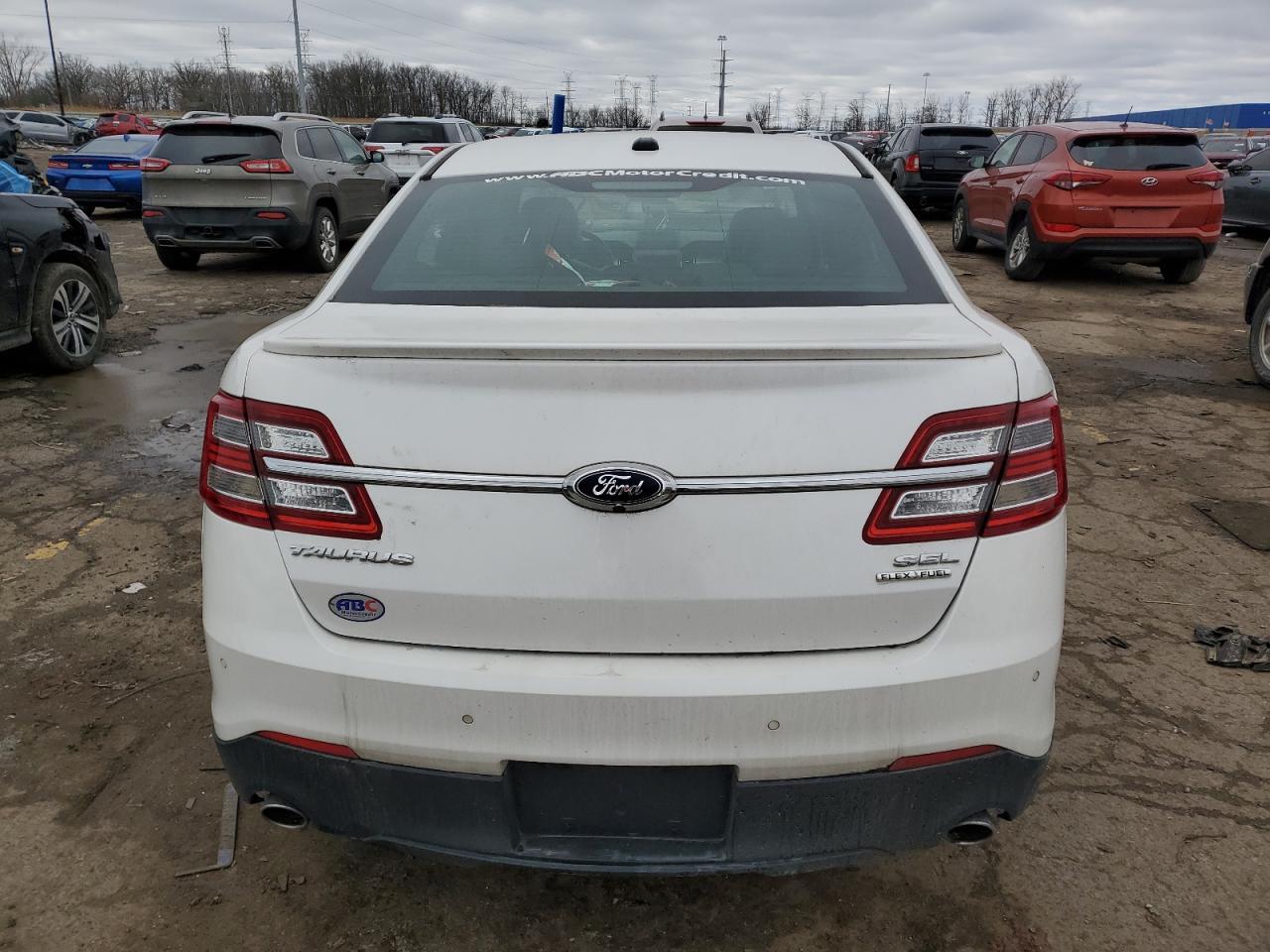 2014 FORD TAURUS SEL - Фото 6