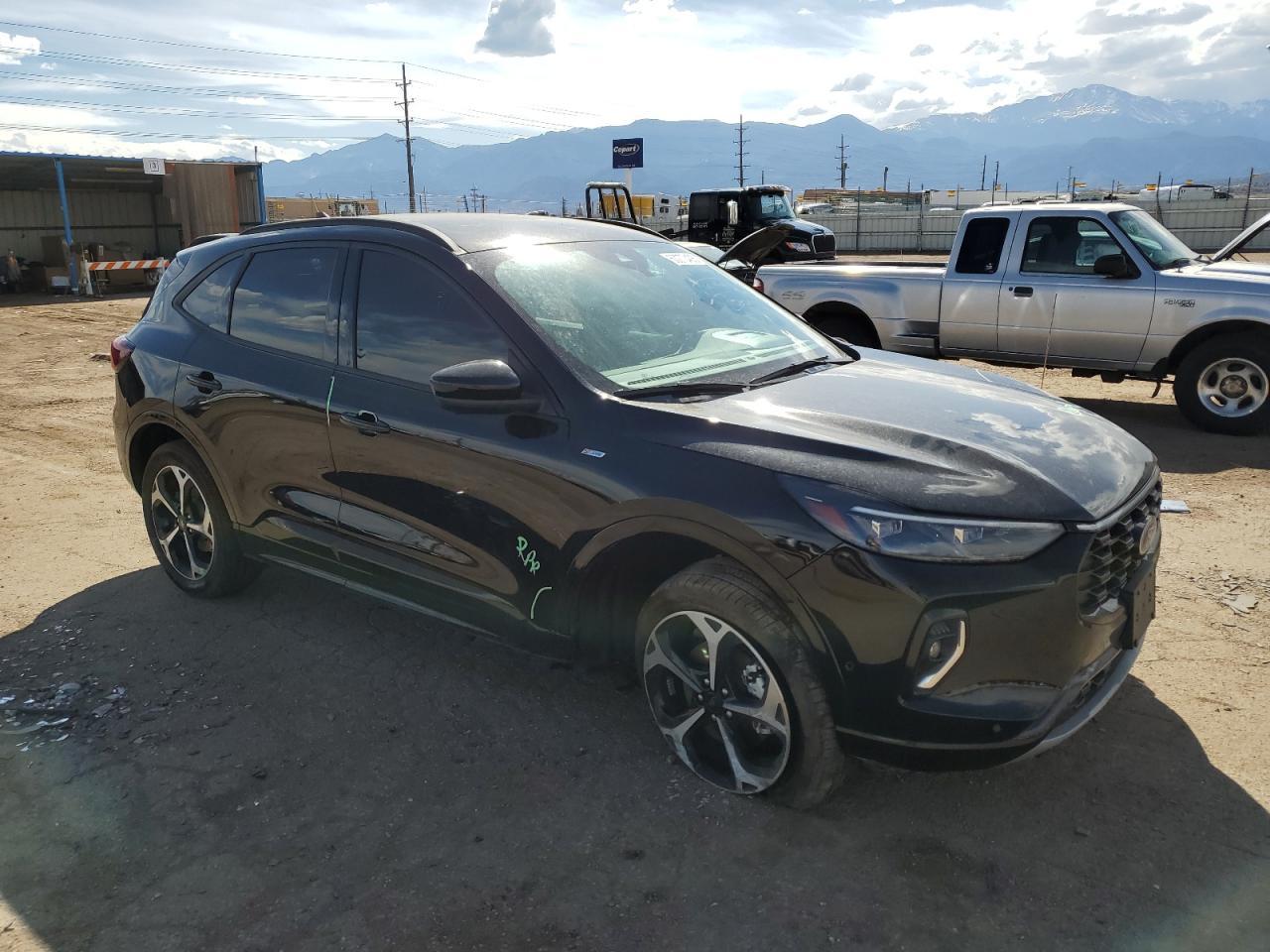 2023 FORD ESCAPE ST - Image 4
