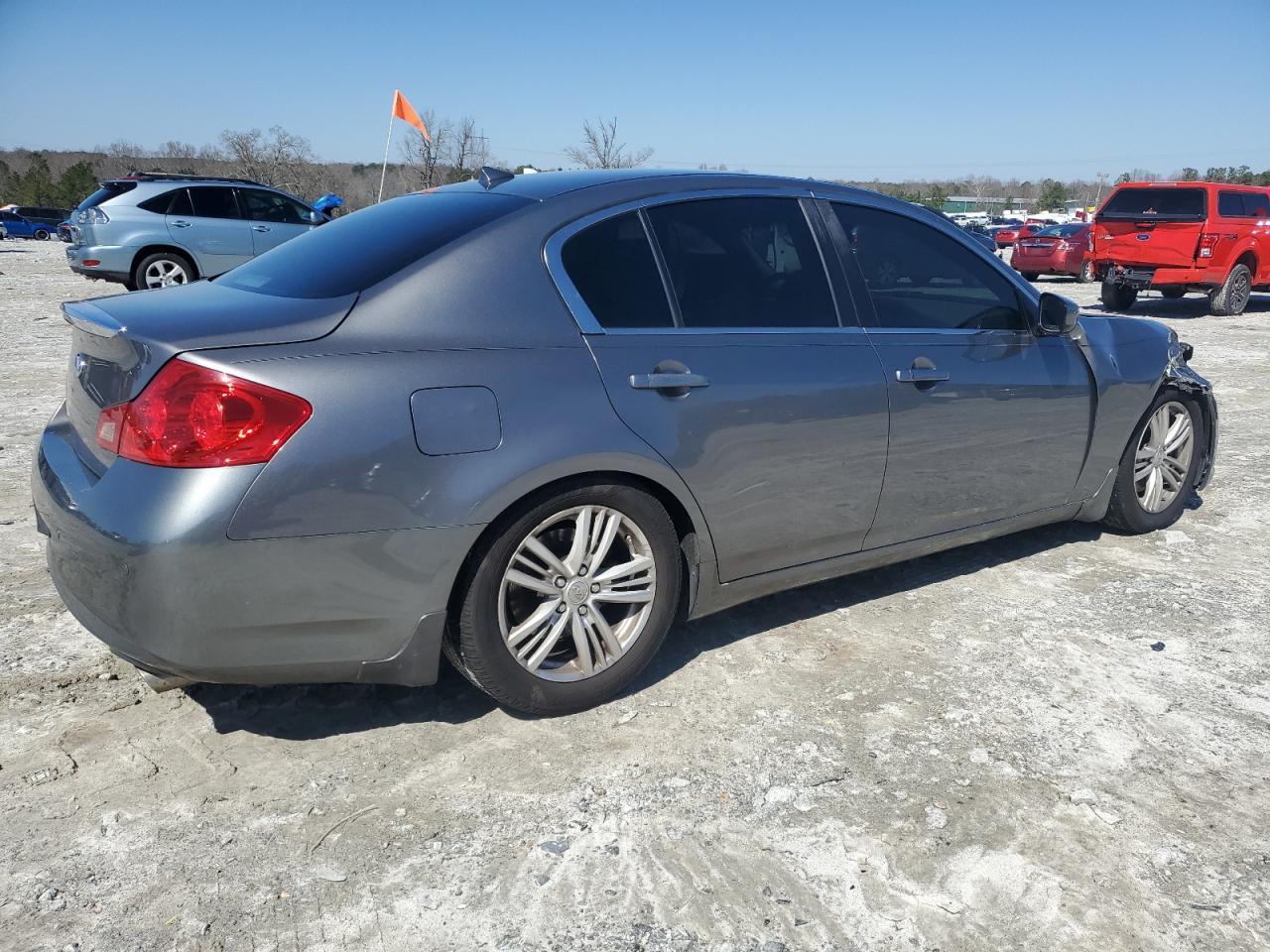 2011 INFINITI G37 BASE - Image 3