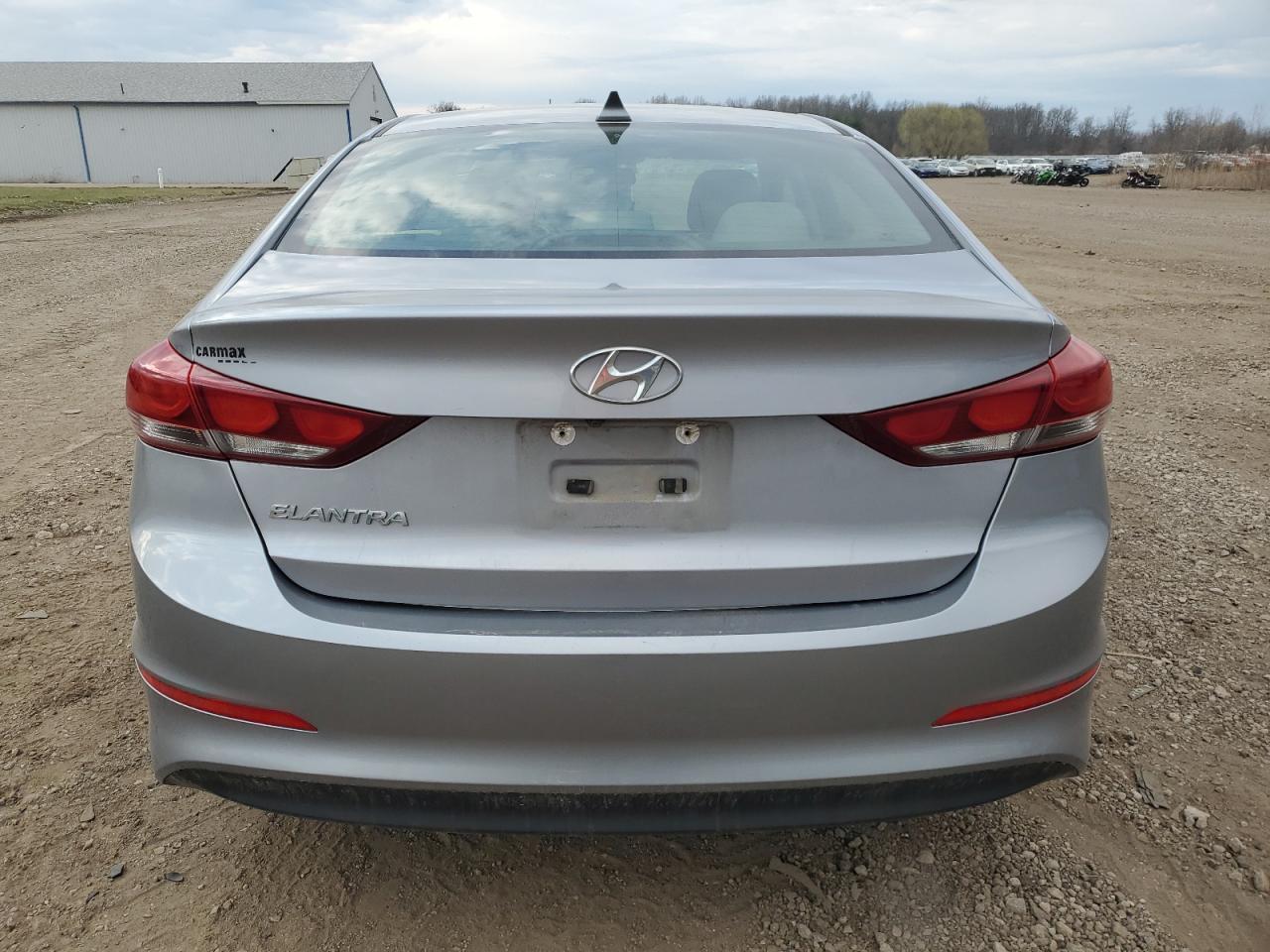 2017 HYUNDAI ELANTRA SE - Image 6