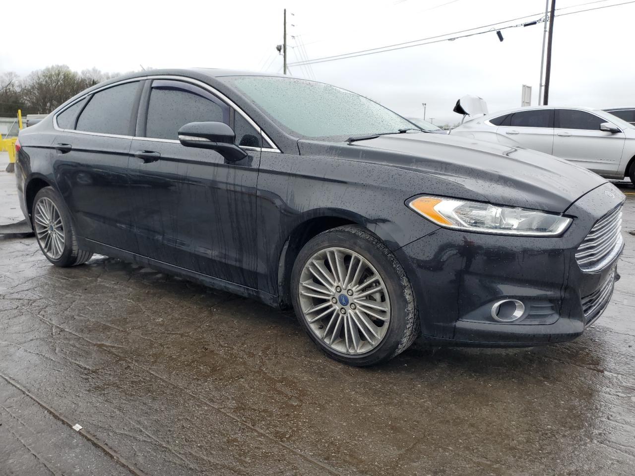 2014 FORD FUSION SE - Image 4