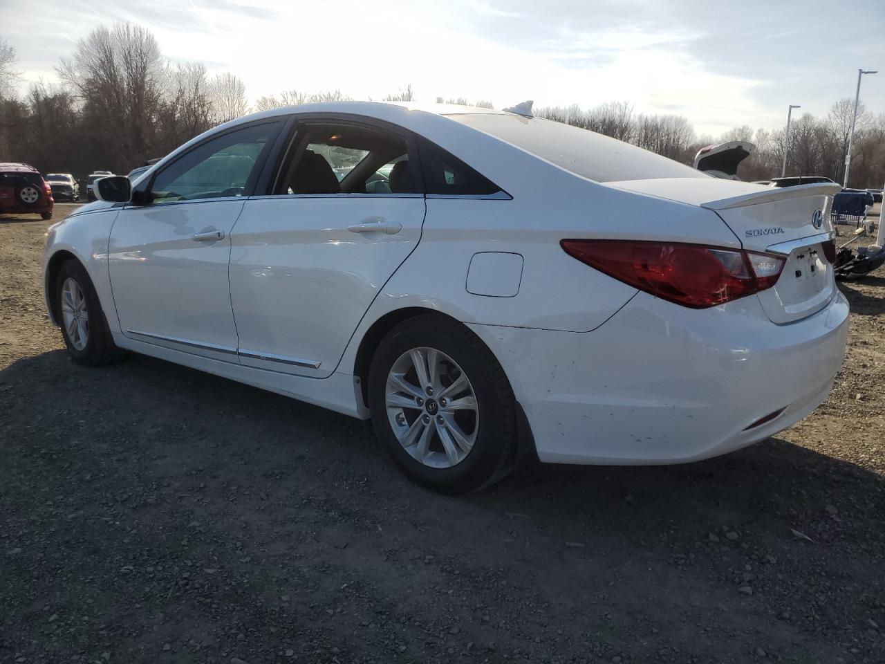 2013 HYUNDAI SONATA GLS - Фото 2