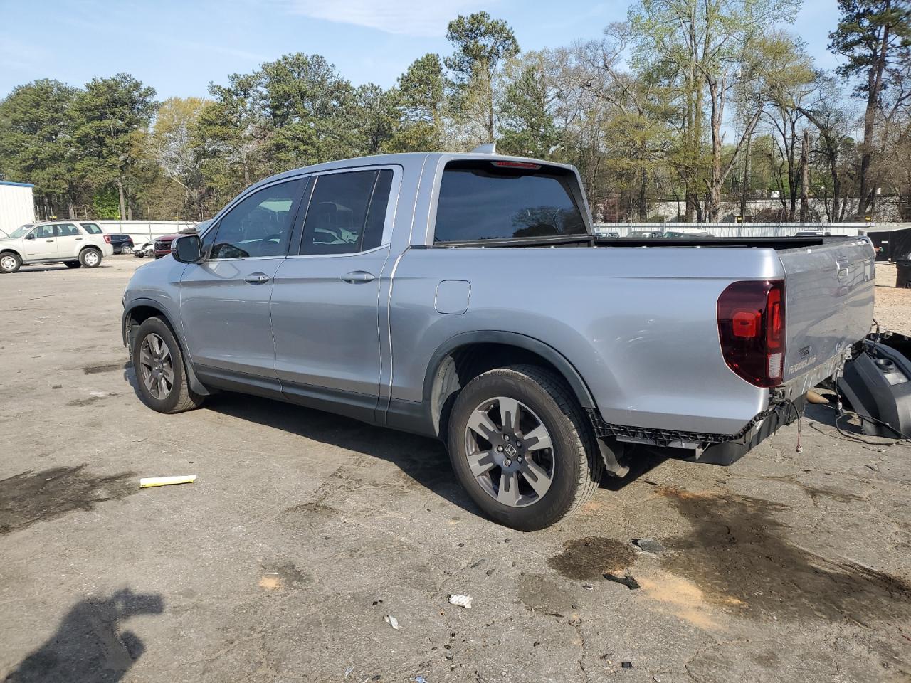 2017 HONDA RIDGELINE - Image 2