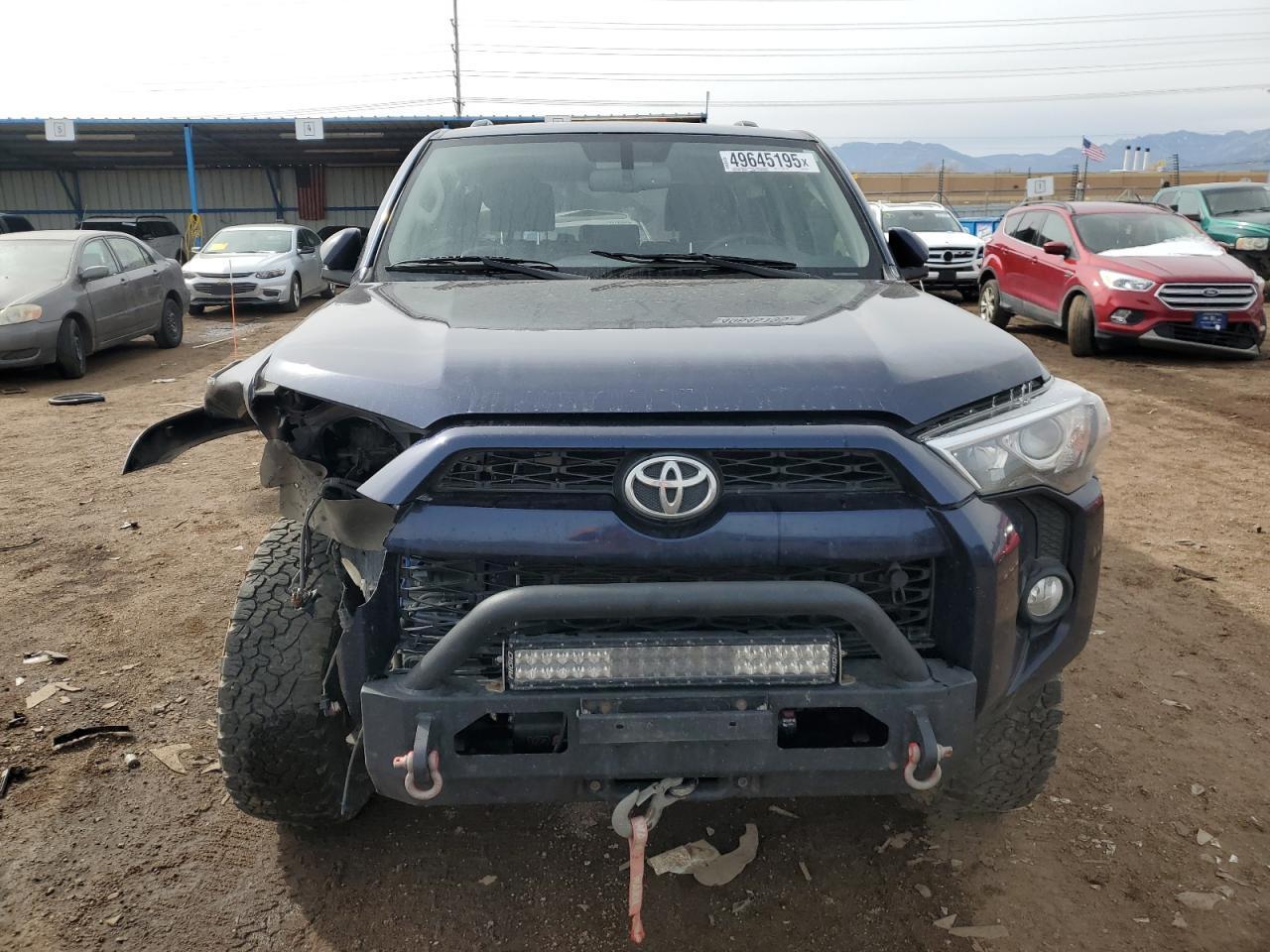 2019 TOYOTA 4RUNNER SR - Фото 5