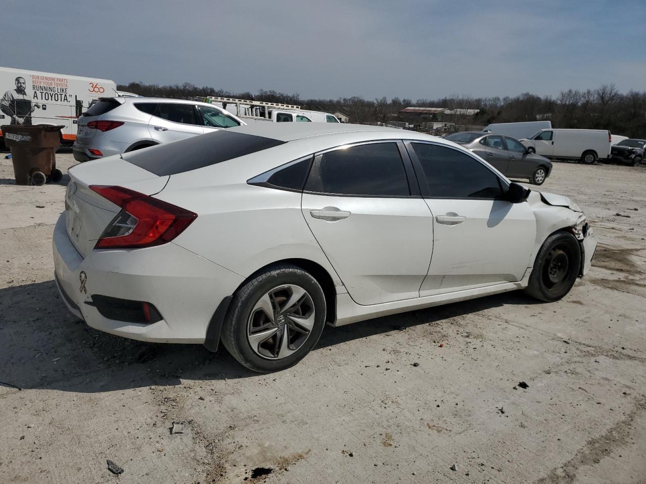 2019 HONDA CIVIC LX - Image 3