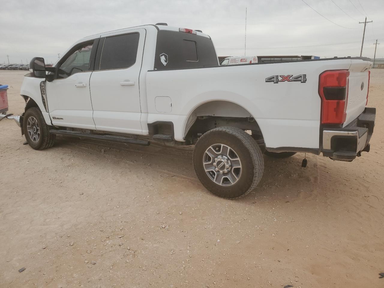 2024 FORD F250 SUPER - Image 2