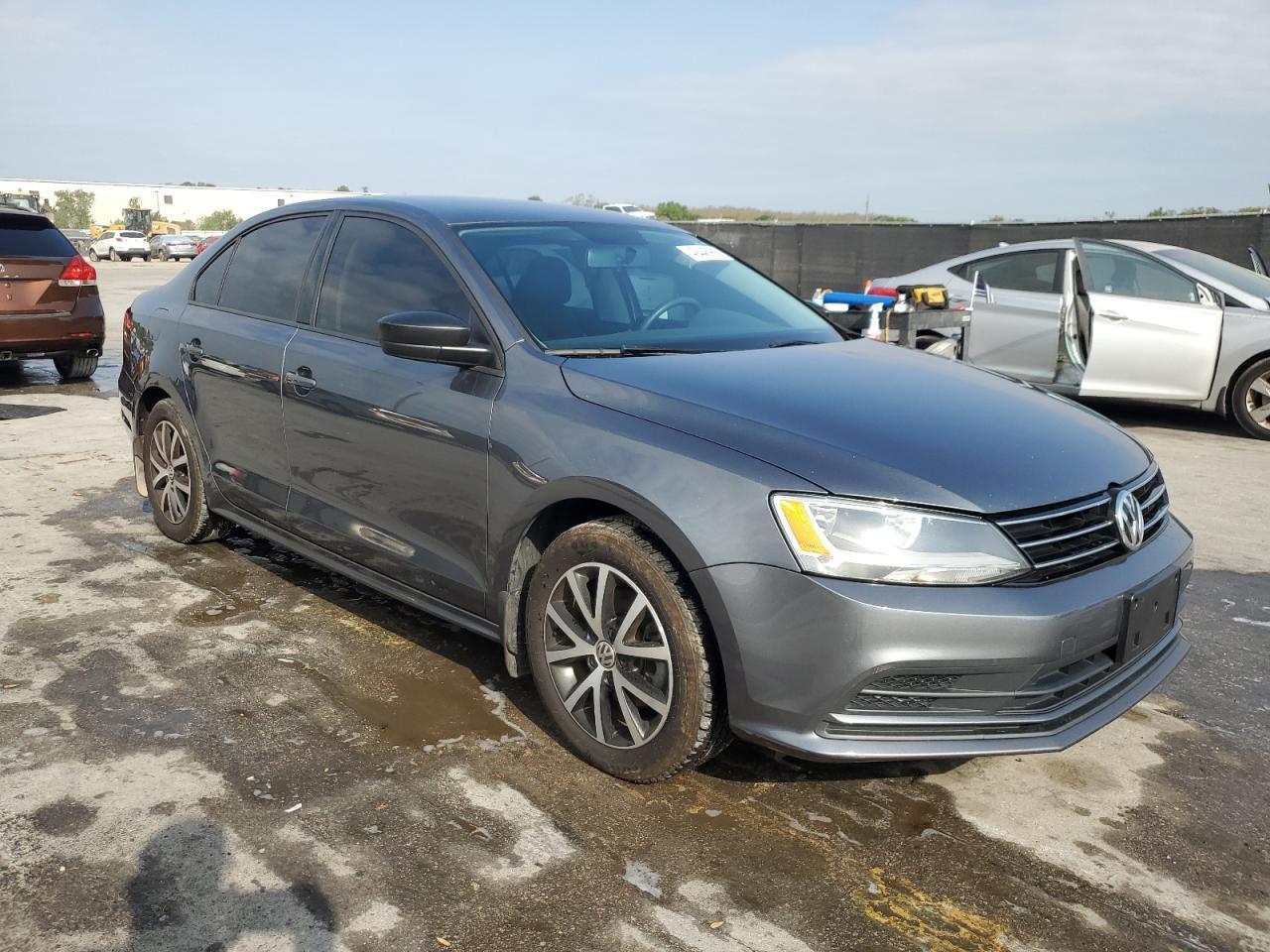 2016 VOLKSWAGEN JETTA SE - Фото 4