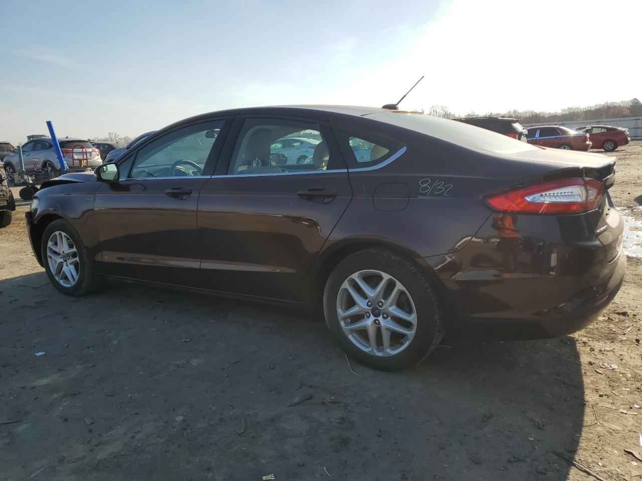 2013 FORD FUSION SE - Image 2