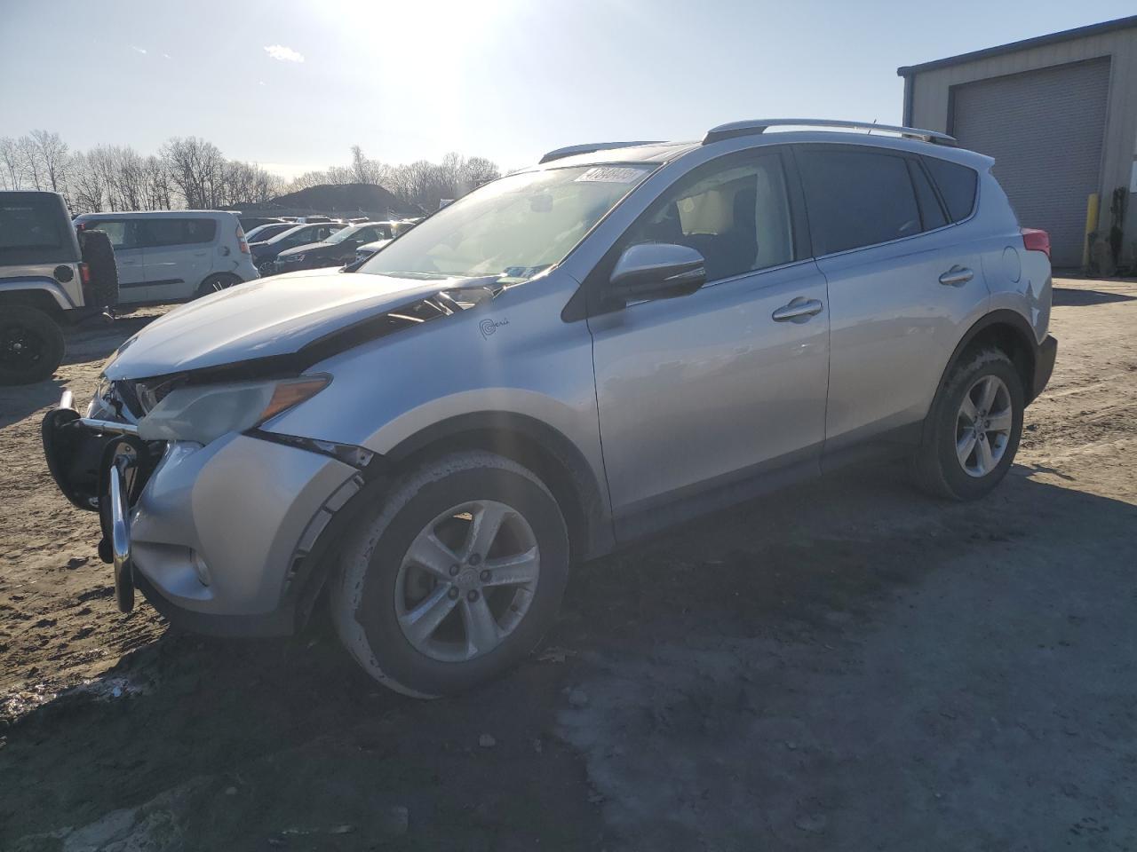 2013 TOYOTA RAV4 XLE