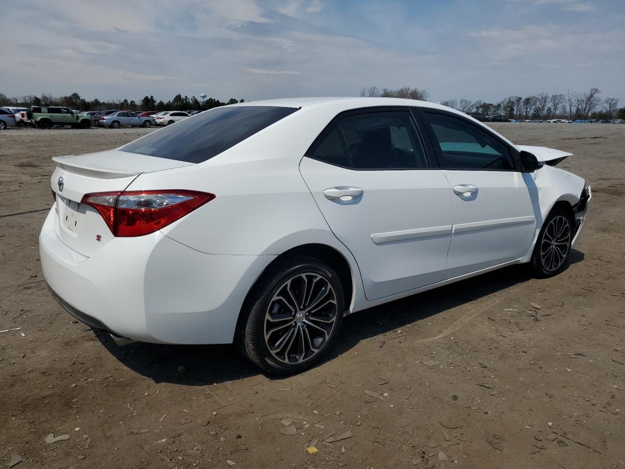 2014 TOYOTA COROLLA L - Фото 3