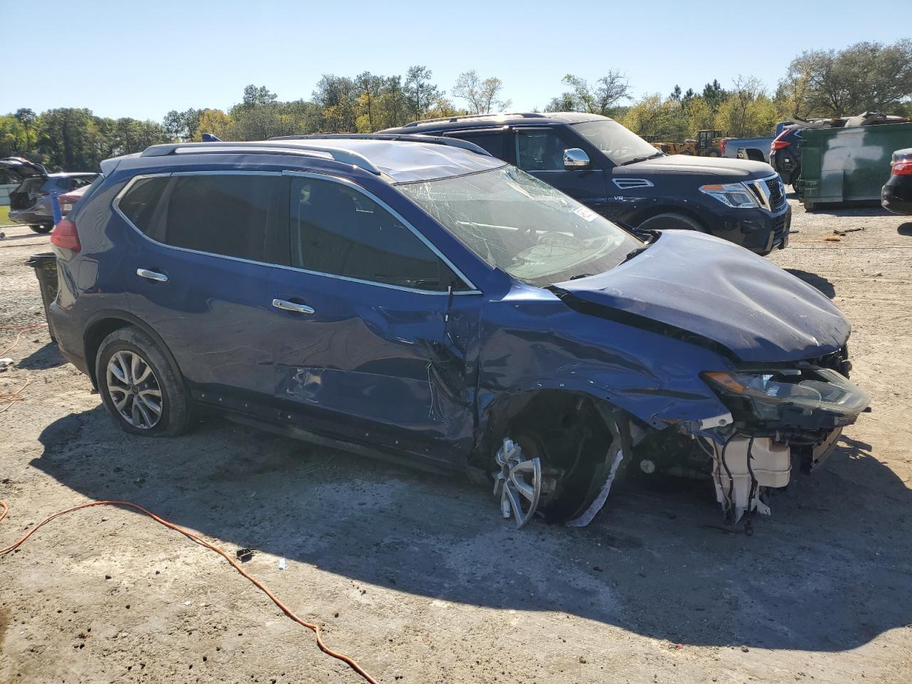 2017 NISSAN ROGUE S - Image 4