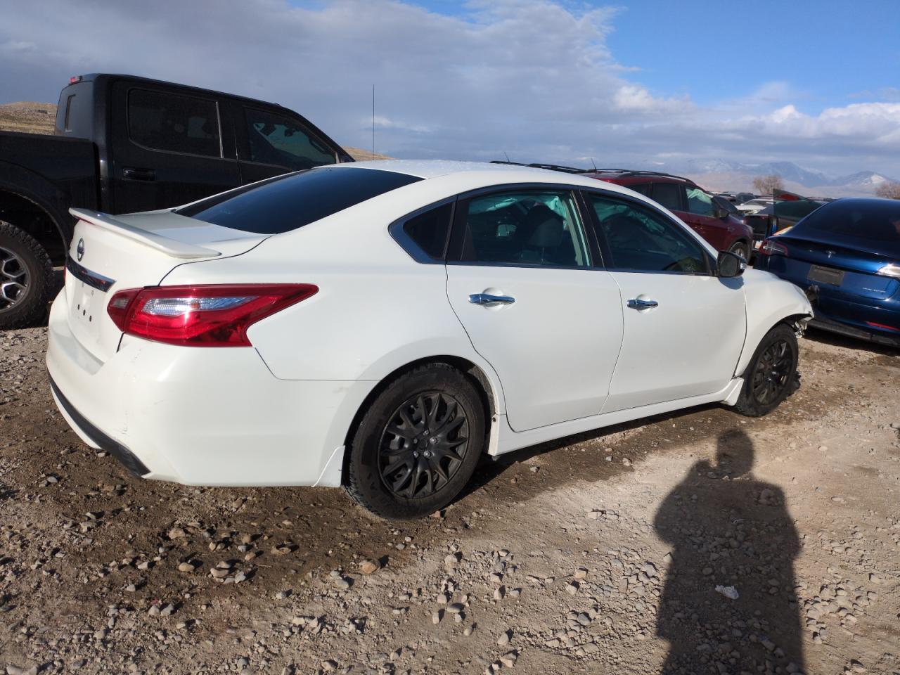 2017 NISSAN ALTIMA 2.5 - Фото 3