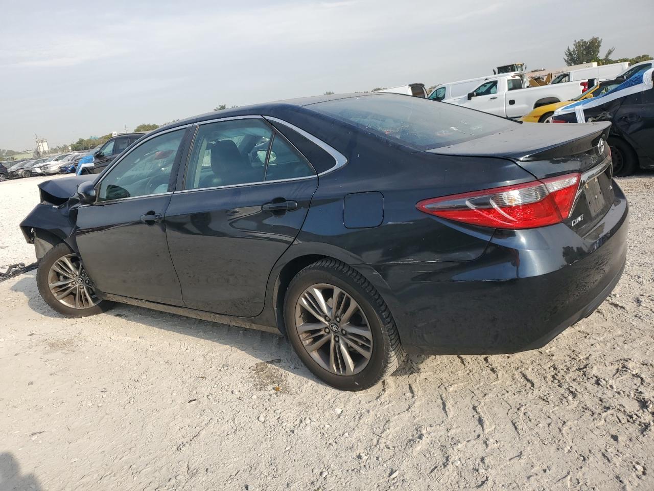 2017 TOYOTA CAMRY LE - Image 2