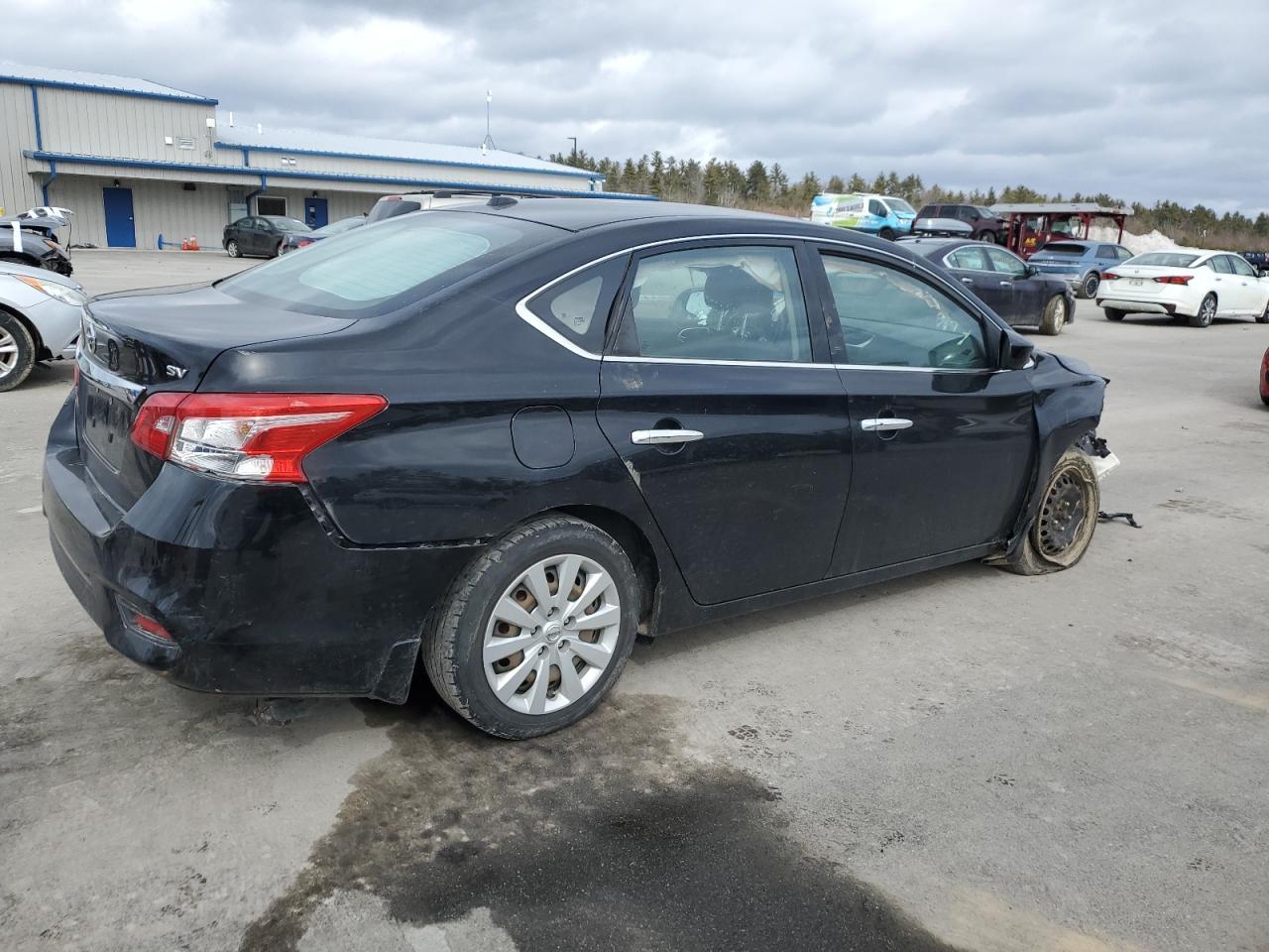 2016 NISSAN SENTRA S - Фото 3
