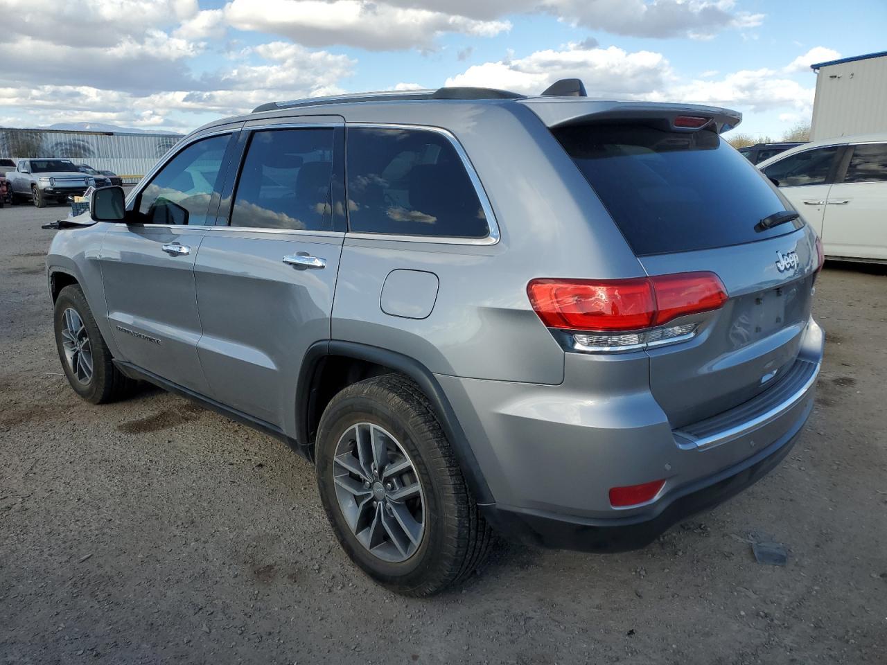 2018 JEEP GRAND CHER - Image 2